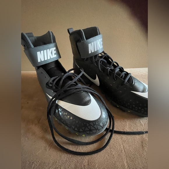 Nike américain football shoes - Picture 3 of 10